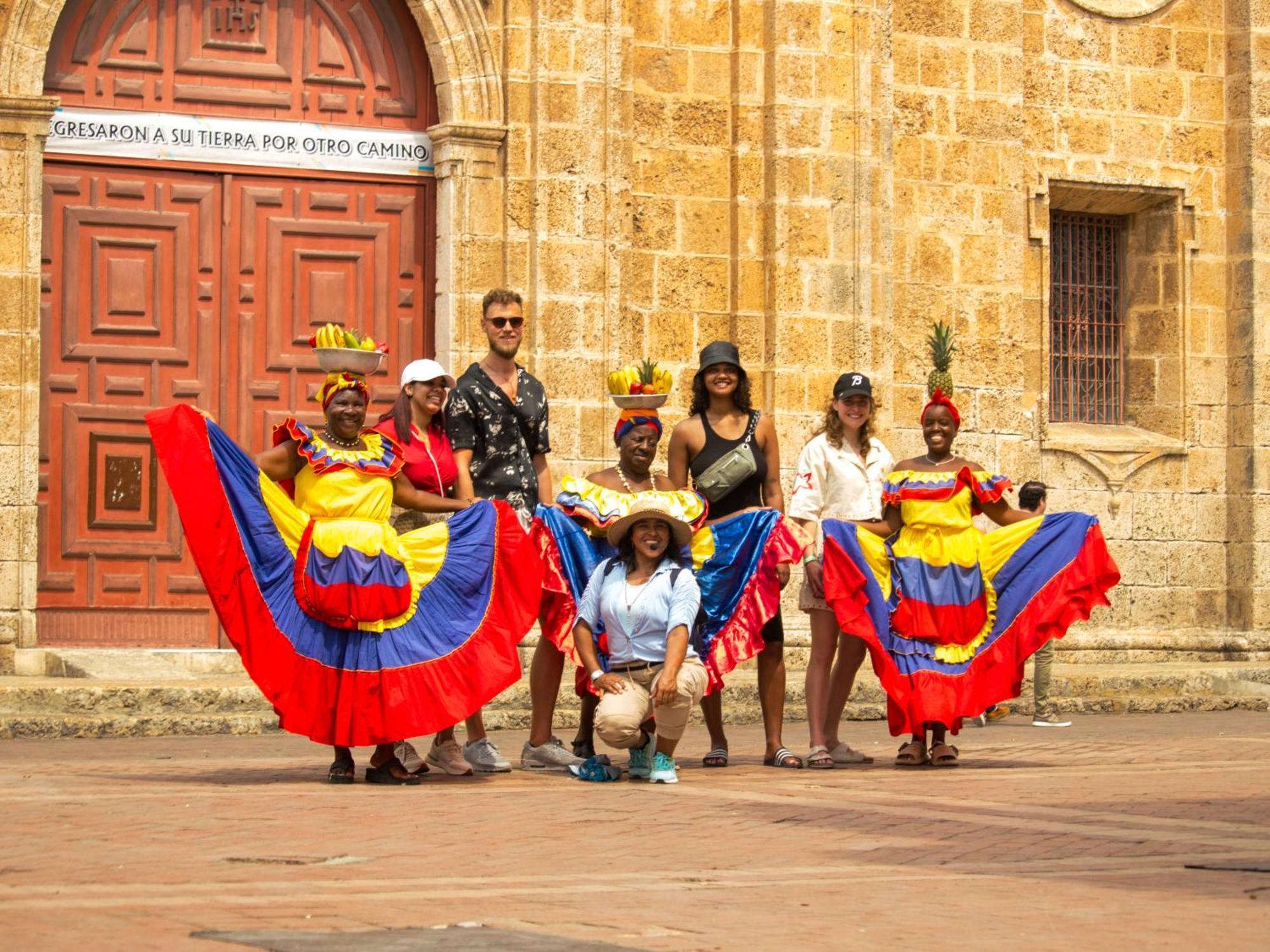 Los Patios Hostel Cartagena ภายนอก รูปภาพ